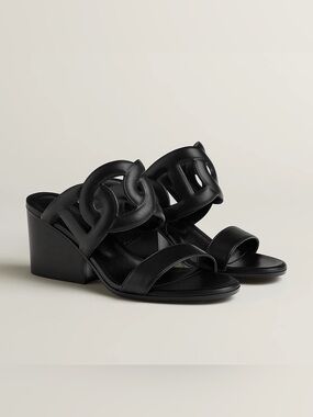 HERMES Lipari 70 Black Leather Open-Toe Block Heel Sandals; Size 8.5